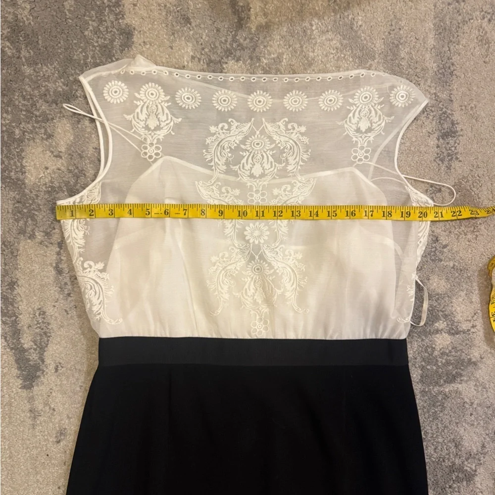 Women’s Ralph Lauren Black and White Lace Dress - Picture 6 of 8